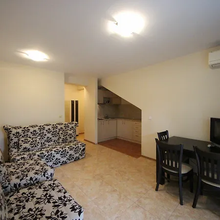 Menada Elit Iv Apartment